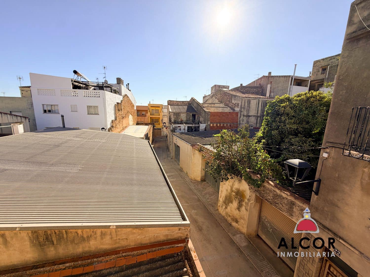 4 chambre Villa/Maison Mitoyenne à vendre à Calig avec garage - 125 000 € (Ref: 10090156)
