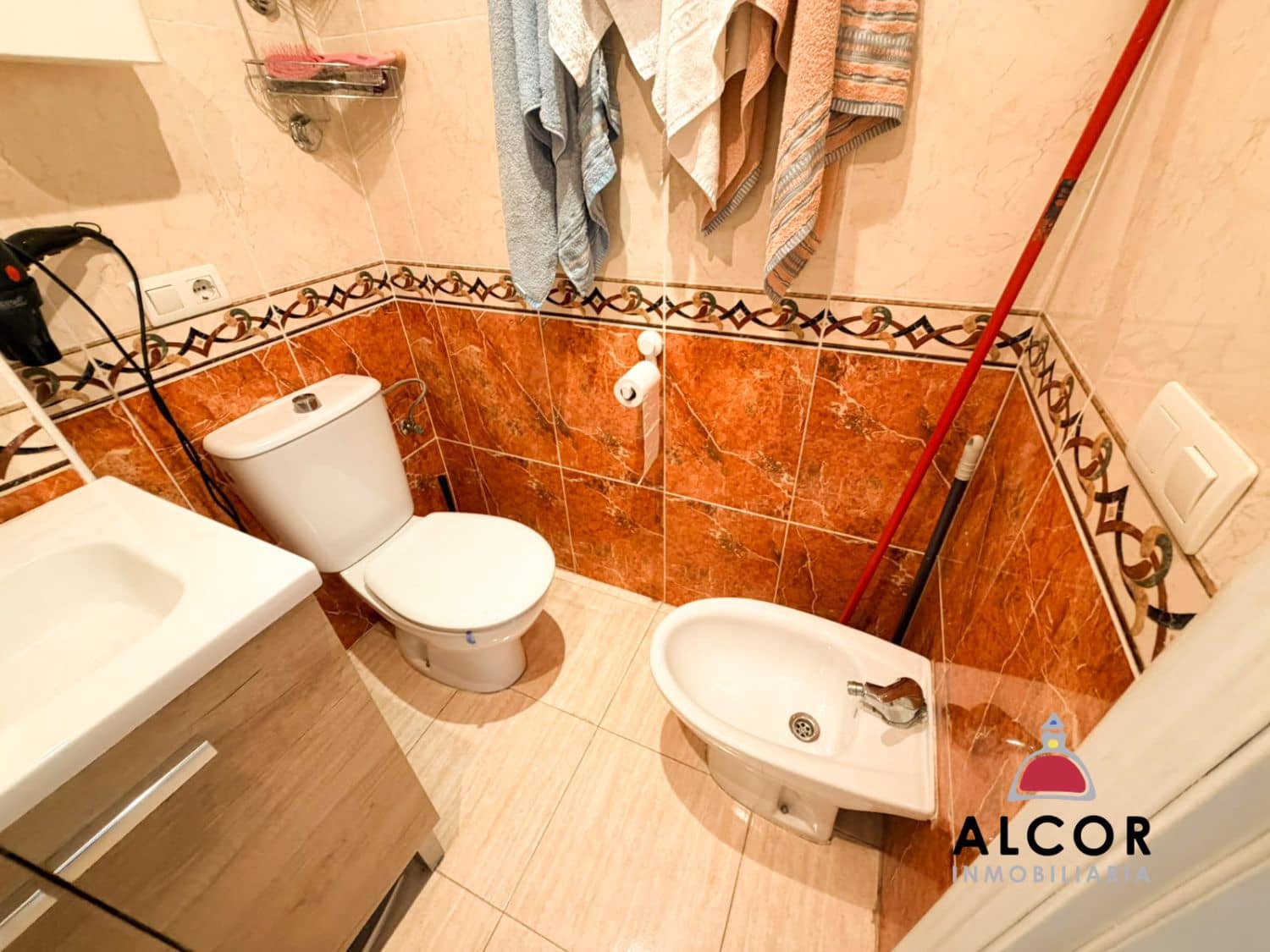 2 bedroom Flat for sale in Oropesa  with pool garage - € 159,000 (Ref: 10099766)