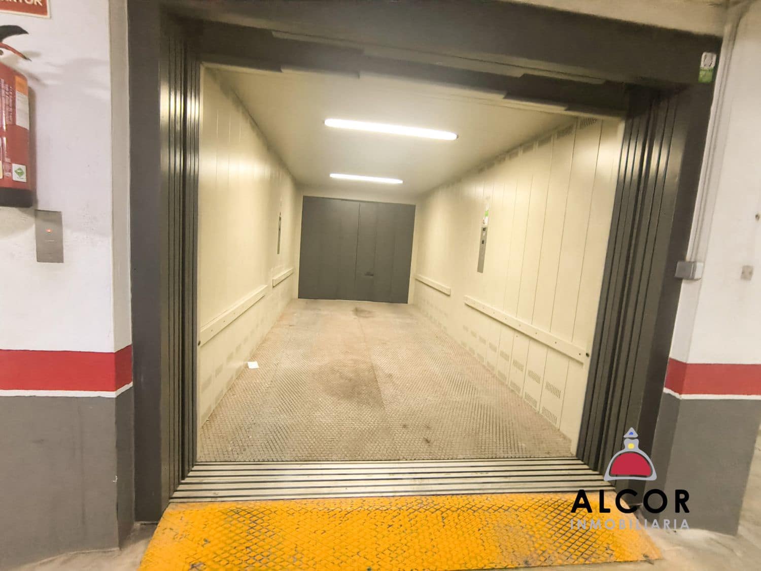 Garage for sale in Benicarlo - € 9,000 (Ref: 10110918)