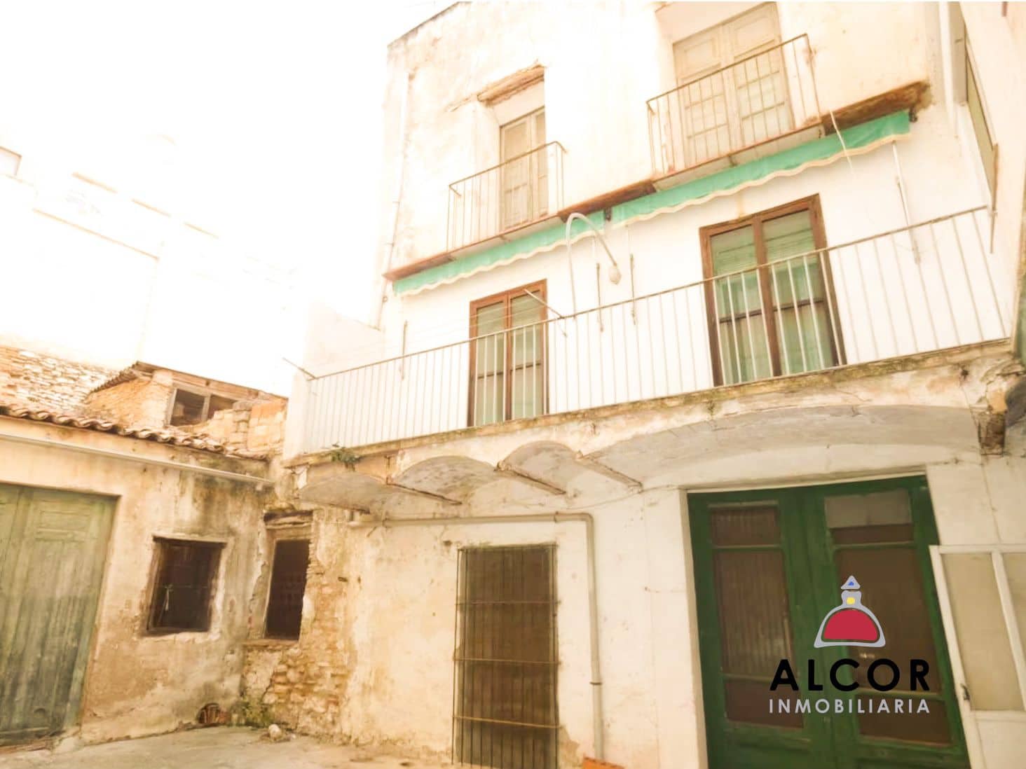 5 bedroom Townhouse for sale in Benicarlo - € 250,000 (Ref: 10110919)