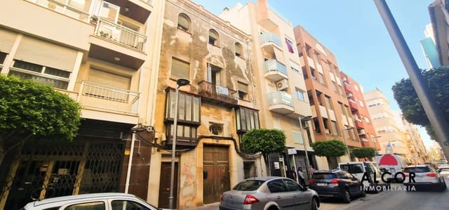 5 bedroom Townhouse for sale in Benicarló - € 250,000 (Ref: 10110919)