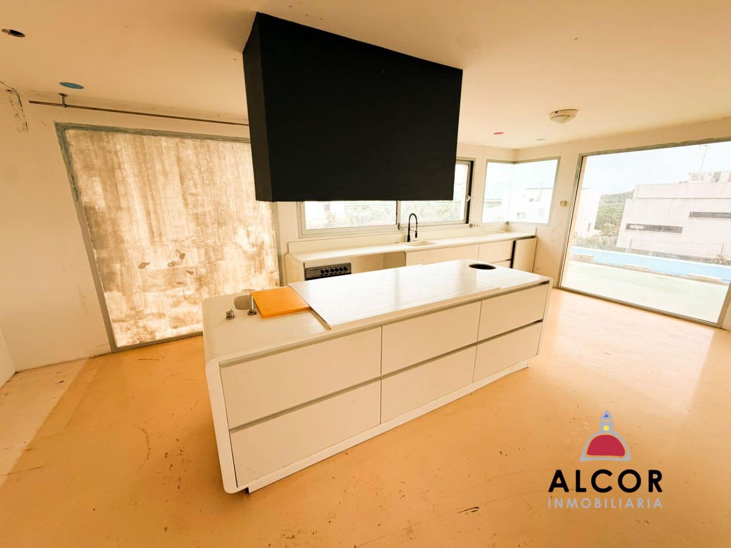 3 chambre Villa/Maison à vendre à Vinaros avec piscine garage - 399 200 € (Ref: 10128183)