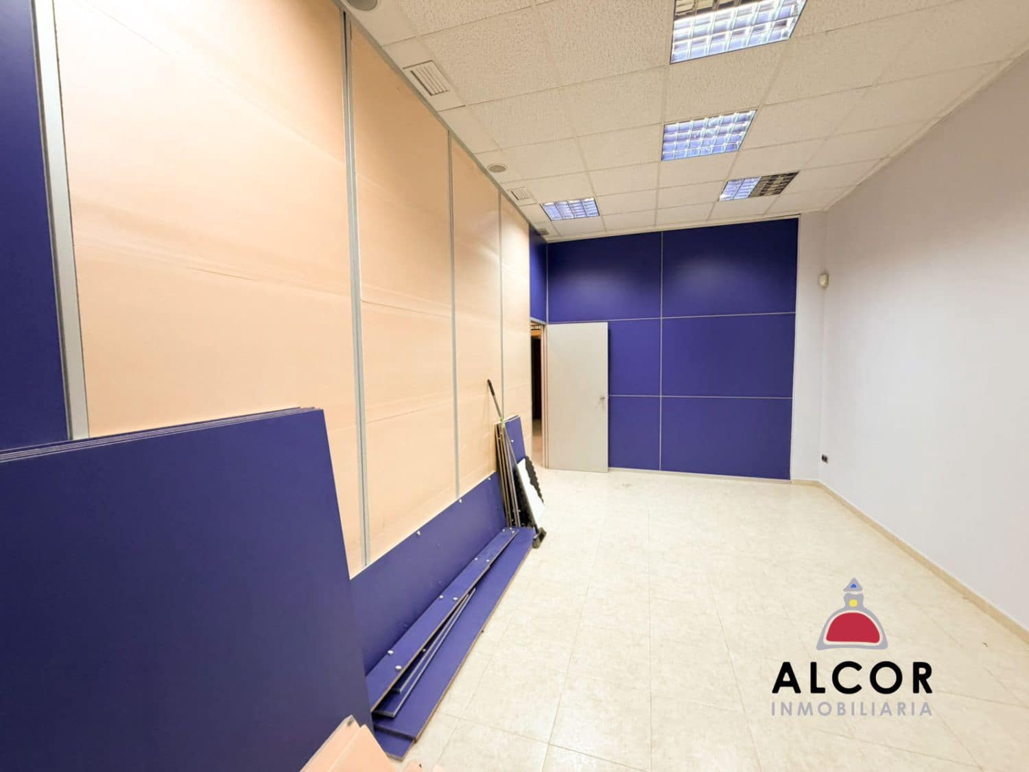 Komercyjne do wynajęcia w Benicarlo - 1 800 € (Ref: 10131318)