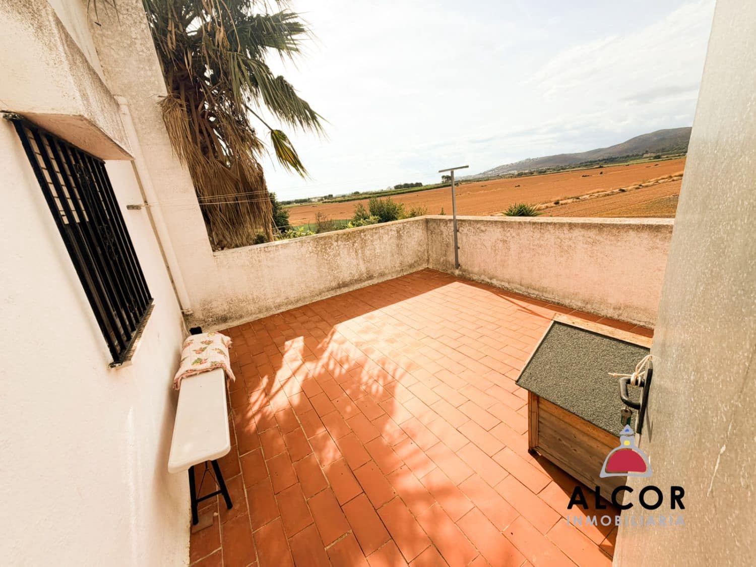 3 bedroom Finca/Country House for sale in Peniscola with garage - € 600,000 (Ref: 10132650)
