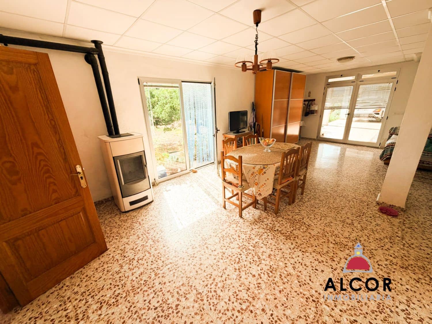 3 bedroom Finca/Country House for sale in Peniscola with garage - € 600,000 (Ref: 10132650)