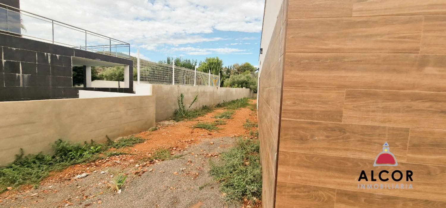 3 bedroom Villa for sale in Peniscola with pool garage - € 750,000 (Ref: 10159175)