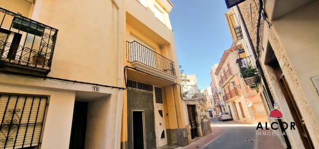3 soveværelse Byhus til salg i Càlig med garage - € 173.000 (Ref: 10162194)