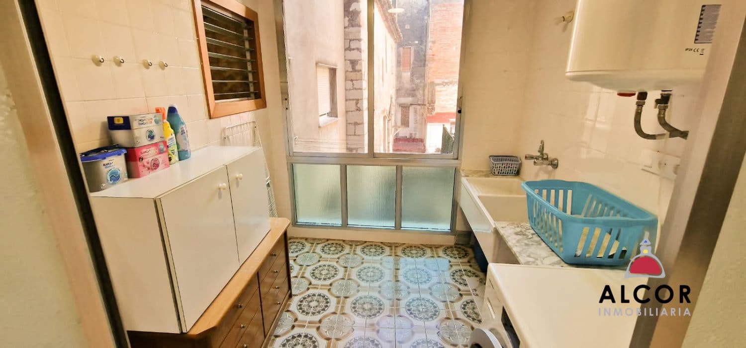Piso de 6 habitaciones en Benicarló en venta - 197.000 € (Ref: 10171760)