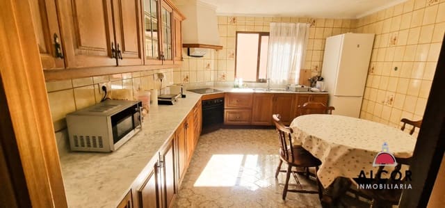 6 soveværelse Lejlighed til salg i Benicarló - € 197.000 (Ref: 10171760)