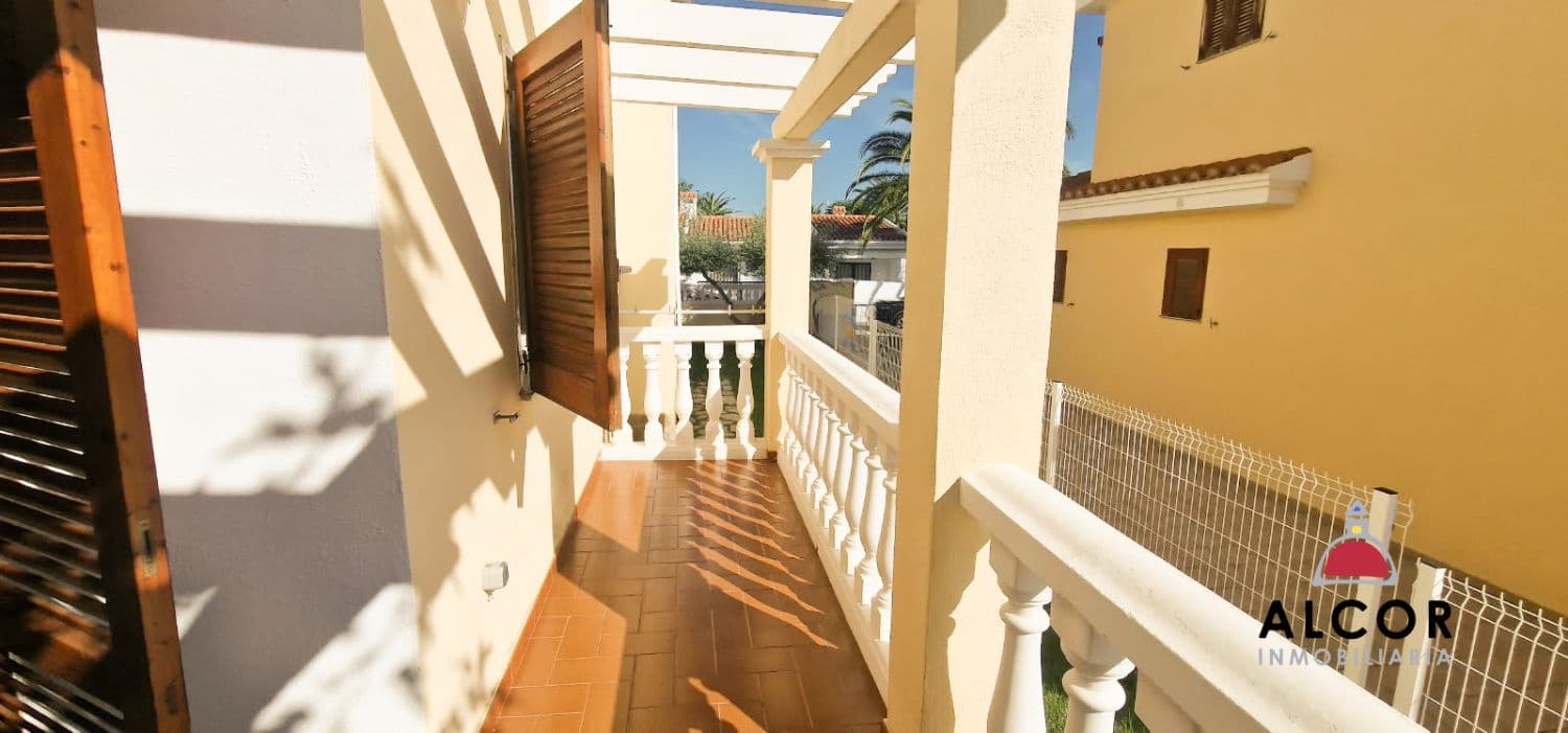 Chalet de 3 habitaciones en Peñíscola en venta con piscina garaje - 330.000 € (Ref: 10171761)