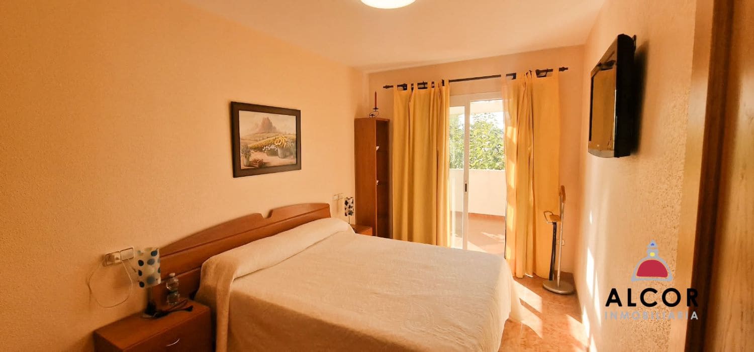 Chalet de 3 habitaciones en Peñíscola en venta con piscina garaje - 330.000 € (Ref: 10171761)