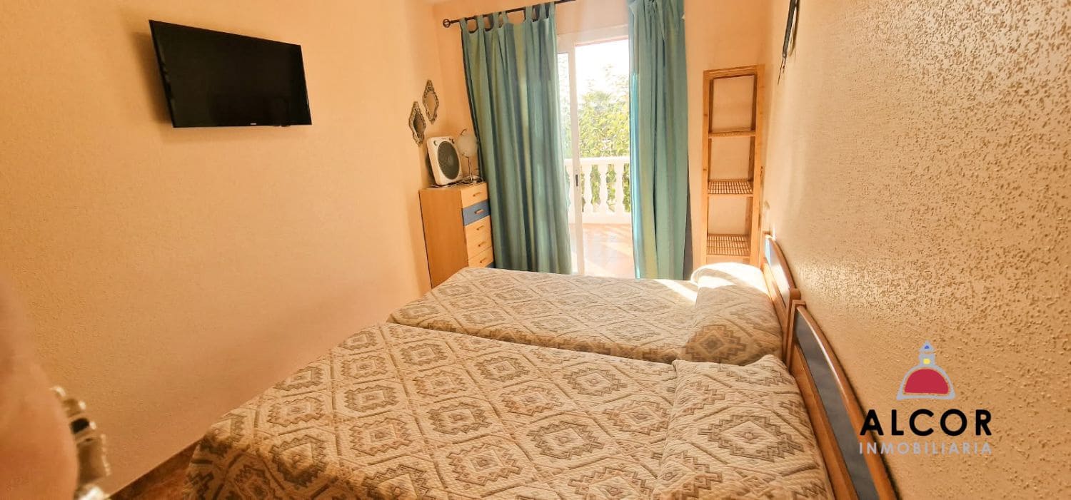 Chalet de 3 habitaciones en Peñíscola en venta con piscina garaje - 330.000 € (Ref: 10171761)
