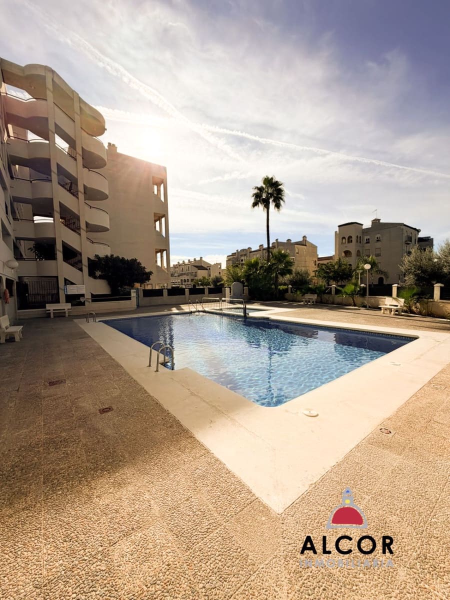 2 soveværelse Lejlighed til salg i Oropesa  med swimmingpool garage - € 155.000 (Ref: 10182721)