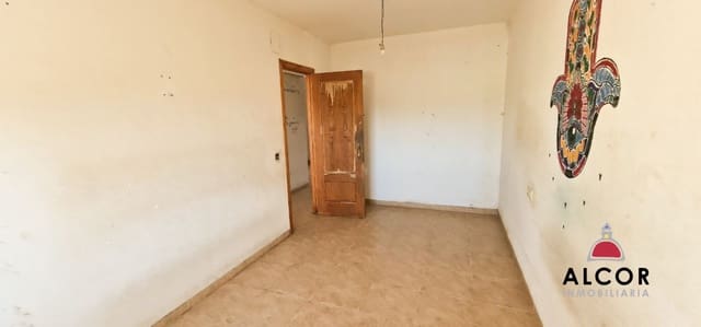 3 bedroom Terraced Villa for sale in Sant Mateu with pool - € 95,000 (Ref: 10184355)