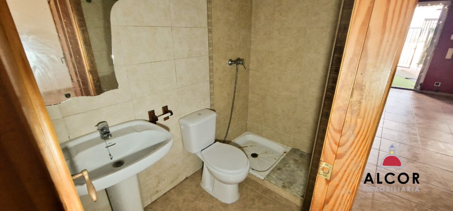 3 bedroom Terraced Villa for sale in Sant Mateu with pool - € 95,000 (Ref: 10184355)