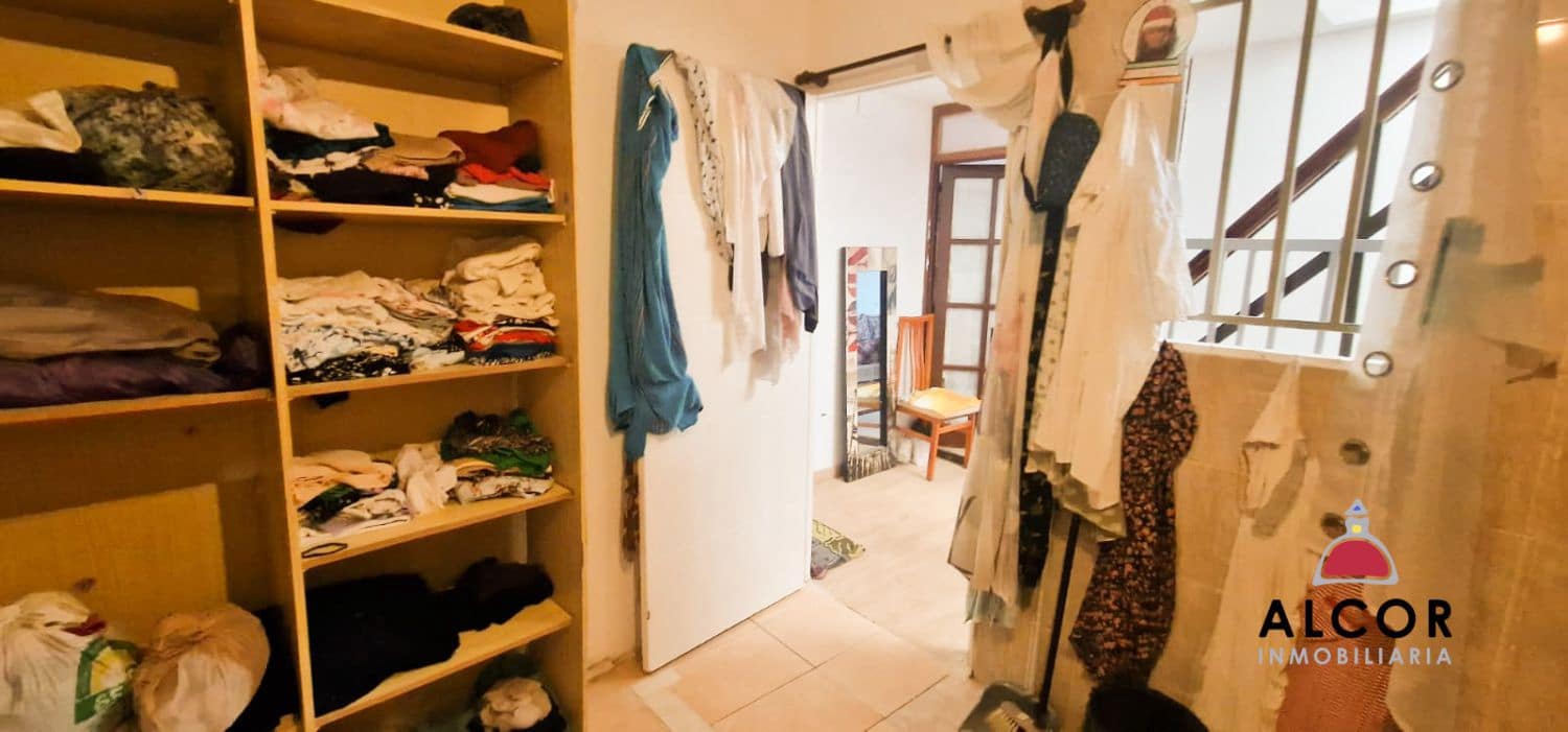 4 bedroom Townhouse for sale in Benicarlo - € 103,000 (Ref: 10184356)