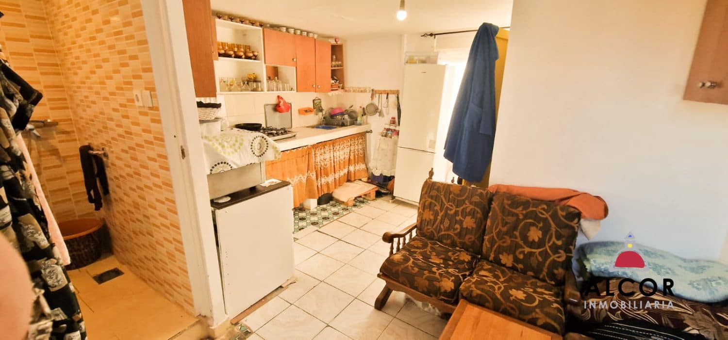 4 bedroom Townhouse for sale in Benicarlo - € 103,000 (Ref: 10184356)