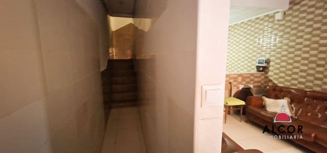 4 bedroom Townhouse for sale in Benicarló - € 103,000 (Ref: 10184356)