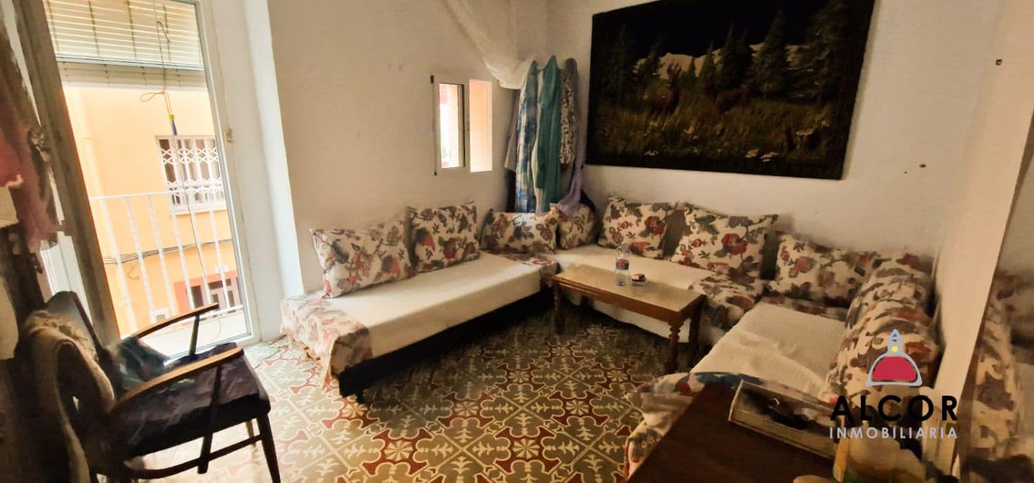 4 bedroom Townhouse for sale in Benicarlo - € 103,000 (Ref: 10184356)