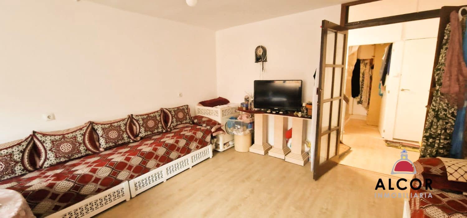 4 bedroom Townhouse for sale in Benicarlo - € 103,000 (Ref: 10184356)