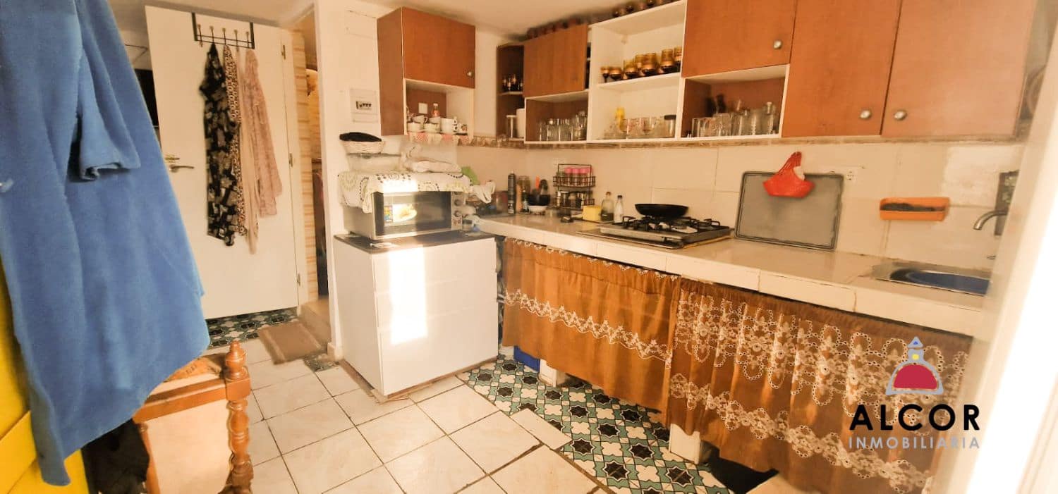 4 bedroom Townhouse for sale in Benicarlo - € 103,000 (Ref: 10184356)