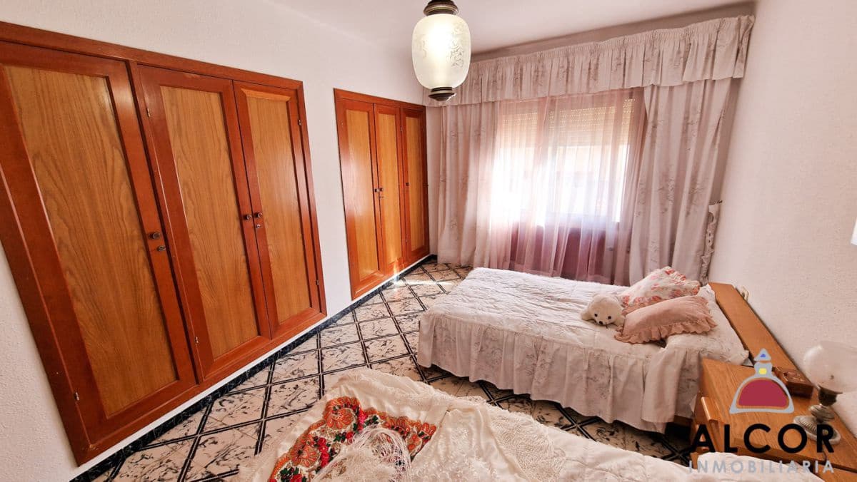 5 Zimmer Haus zu verkaufen in Benicarlo mit Garage - 290.000 € (Ref: 7748024)