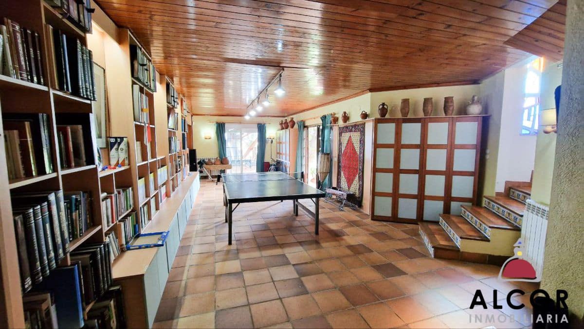 6 soveværelse Villa til salg i Peniscola med garage - € 649.000 (Ref: 7833250)