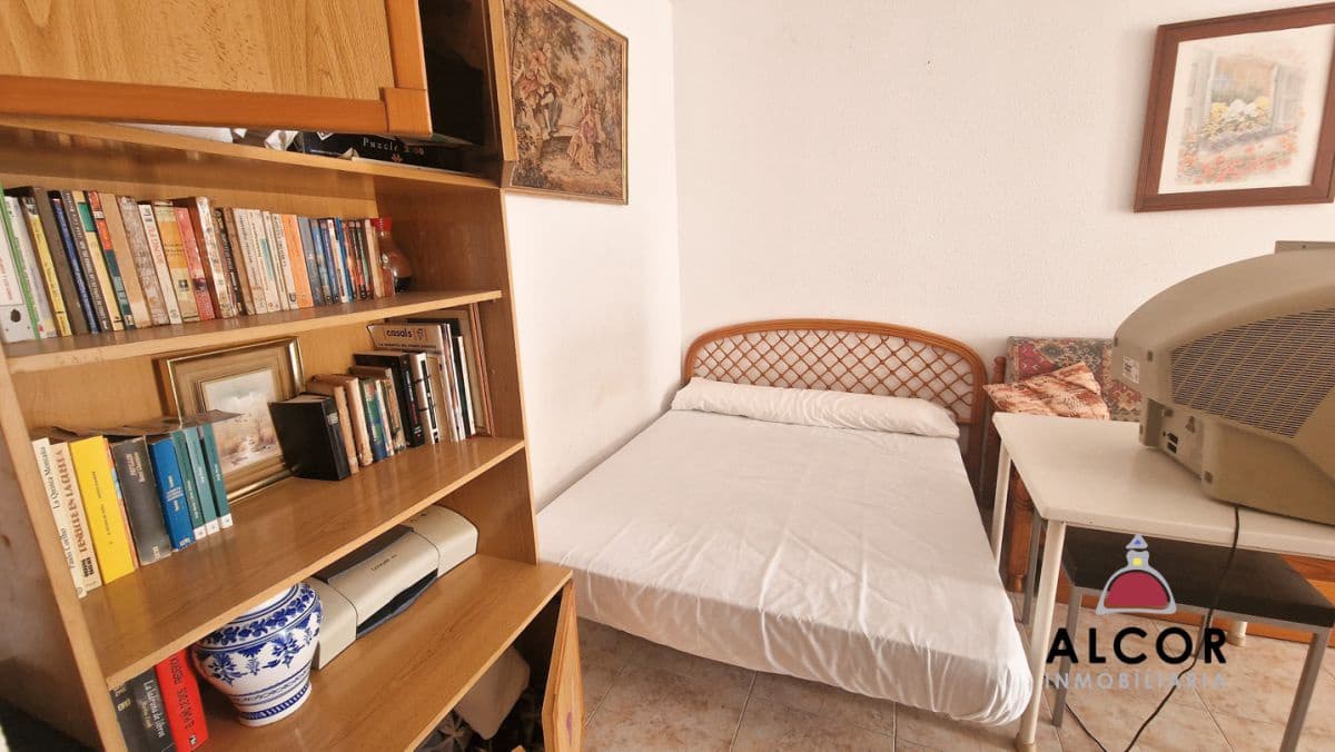 2 makuuhuone Asunto myytävänä paikassa Peniscola mukana 
autotalli - 255 000 € (Ref: 8514092)