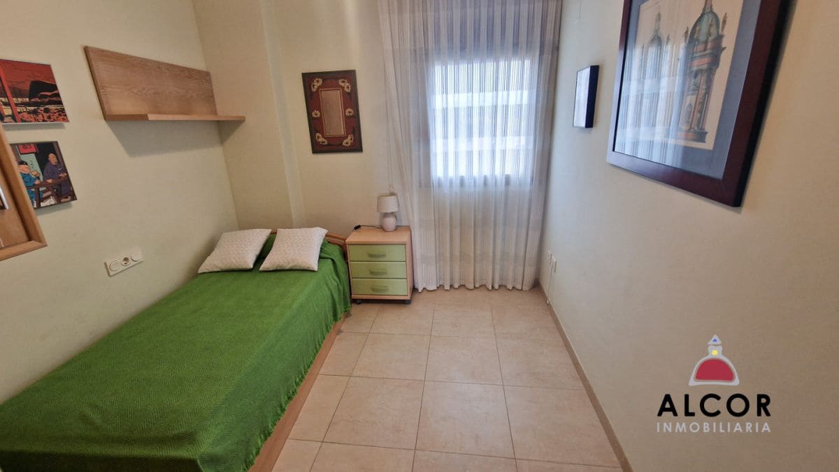 2 soveværelse Lejlighed til salg i Oropesa  med garage - € 320.000 (Ref: 8539529)