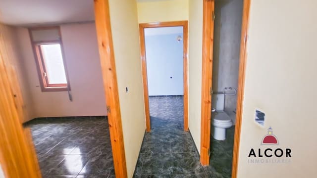 Casa de 3 habitaciones en Càlig en venta con garaje - 110.000 € (Ref: 8757343)
