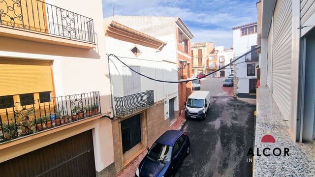 Casa de 3 habitaciones en Càlig en venta con garaje - 110.000 € (Ref: 8757343)