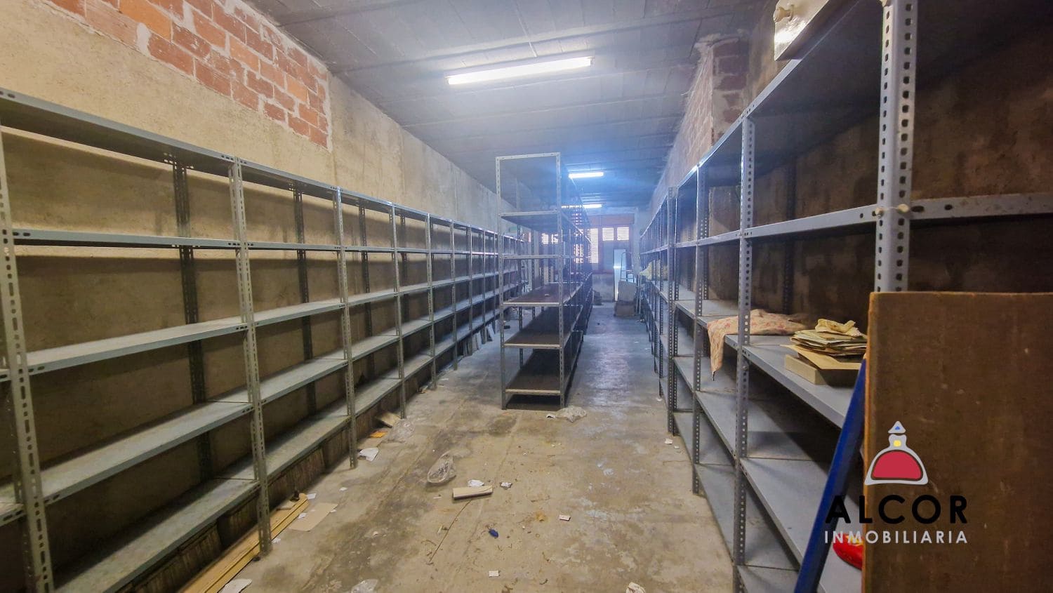 Kommersiell till salu i Vinaros - 450 000 € (Ref: 8927217)