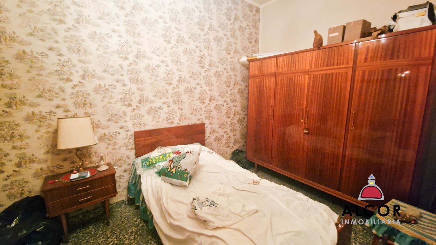 Kommersiell till salu i Vinaros - 450 000 € (Ref: 8927217)