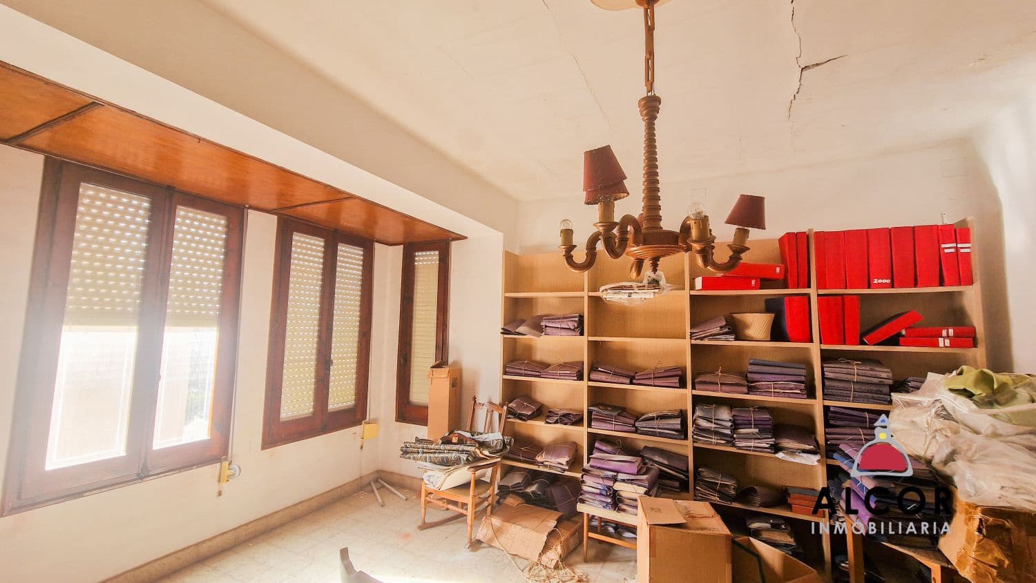 Kommersiell till salu i Vinaros - 450 000 € (Ref: 8927217)