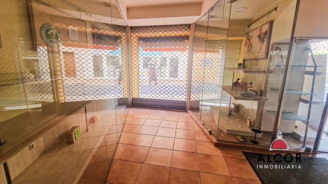 Commercieel te koop in Vinaròs - € 450.000 (Ref: 8927217)