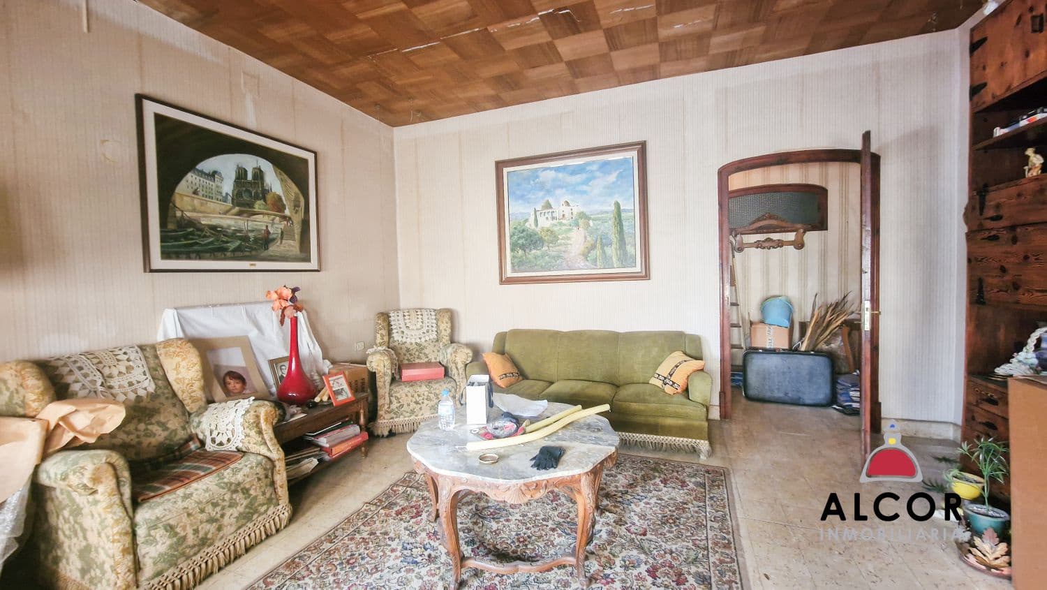 Kommersiell till salu i Vinaros - 450 000 € (Ref: 8927217)