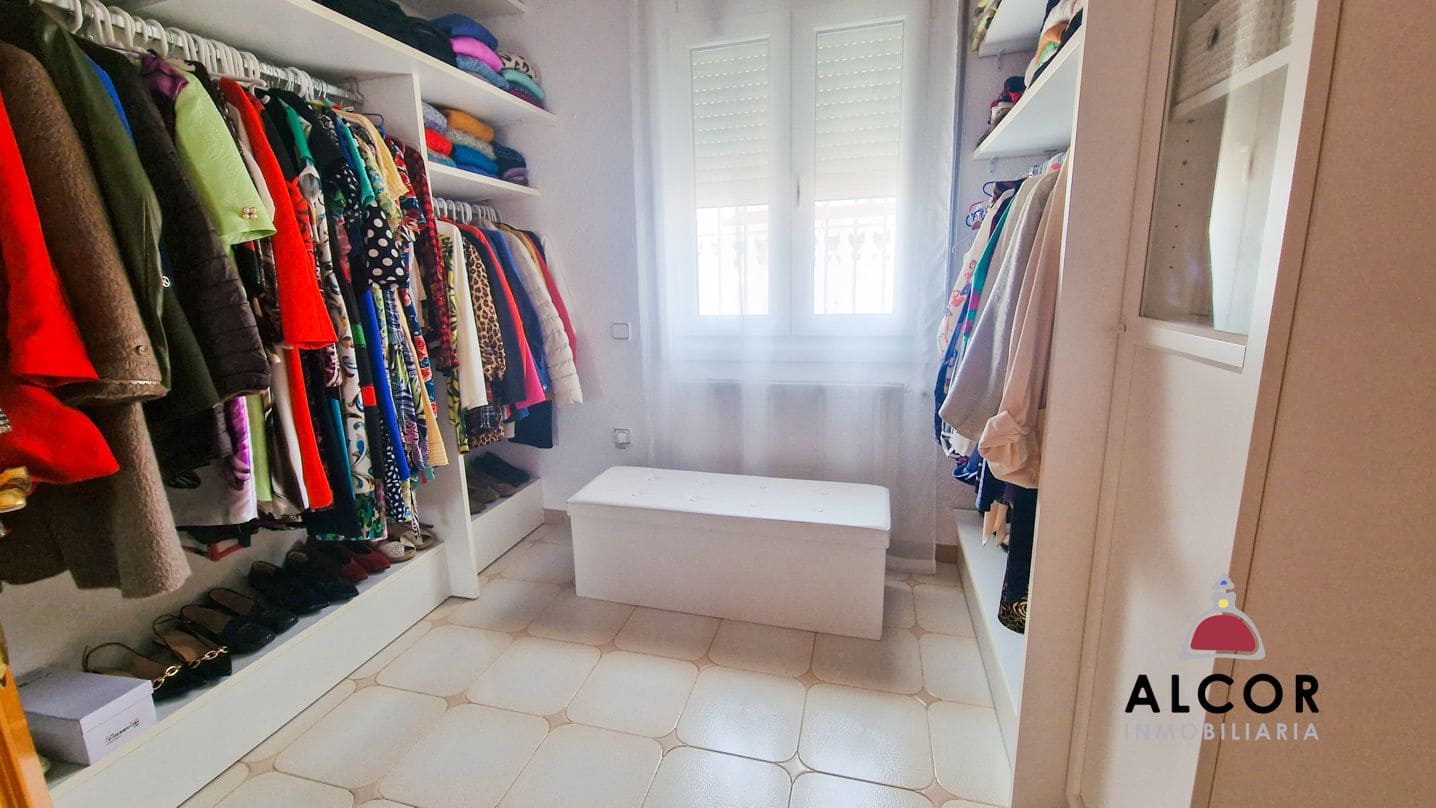 5 slaapkamer Villa te koop in Benicarlo - € 800.000 (Ref: 8927225)