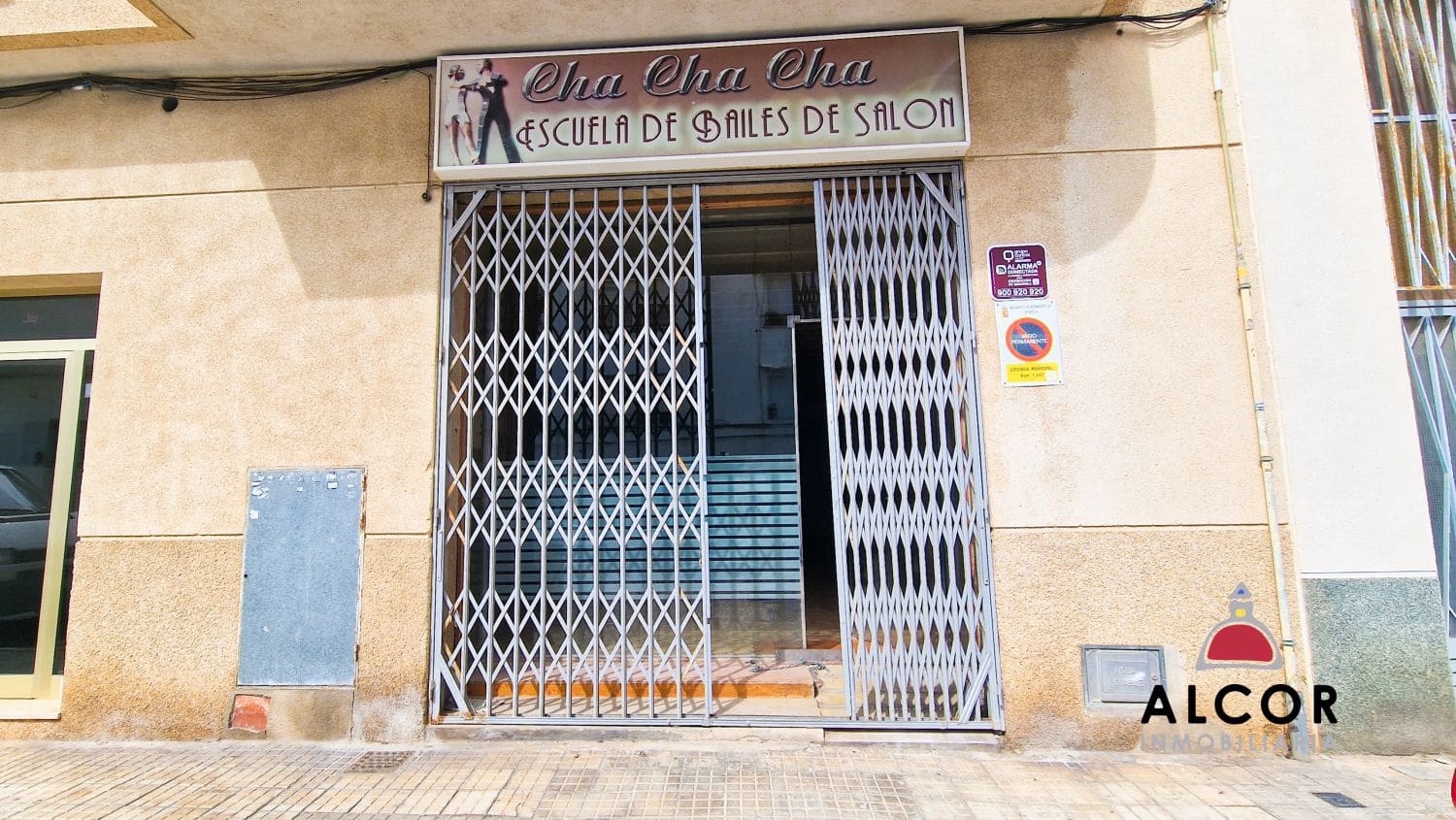 Kaupallinen myytävänä paikassa Vinaros - 60 000 € (Ref: 8927227)