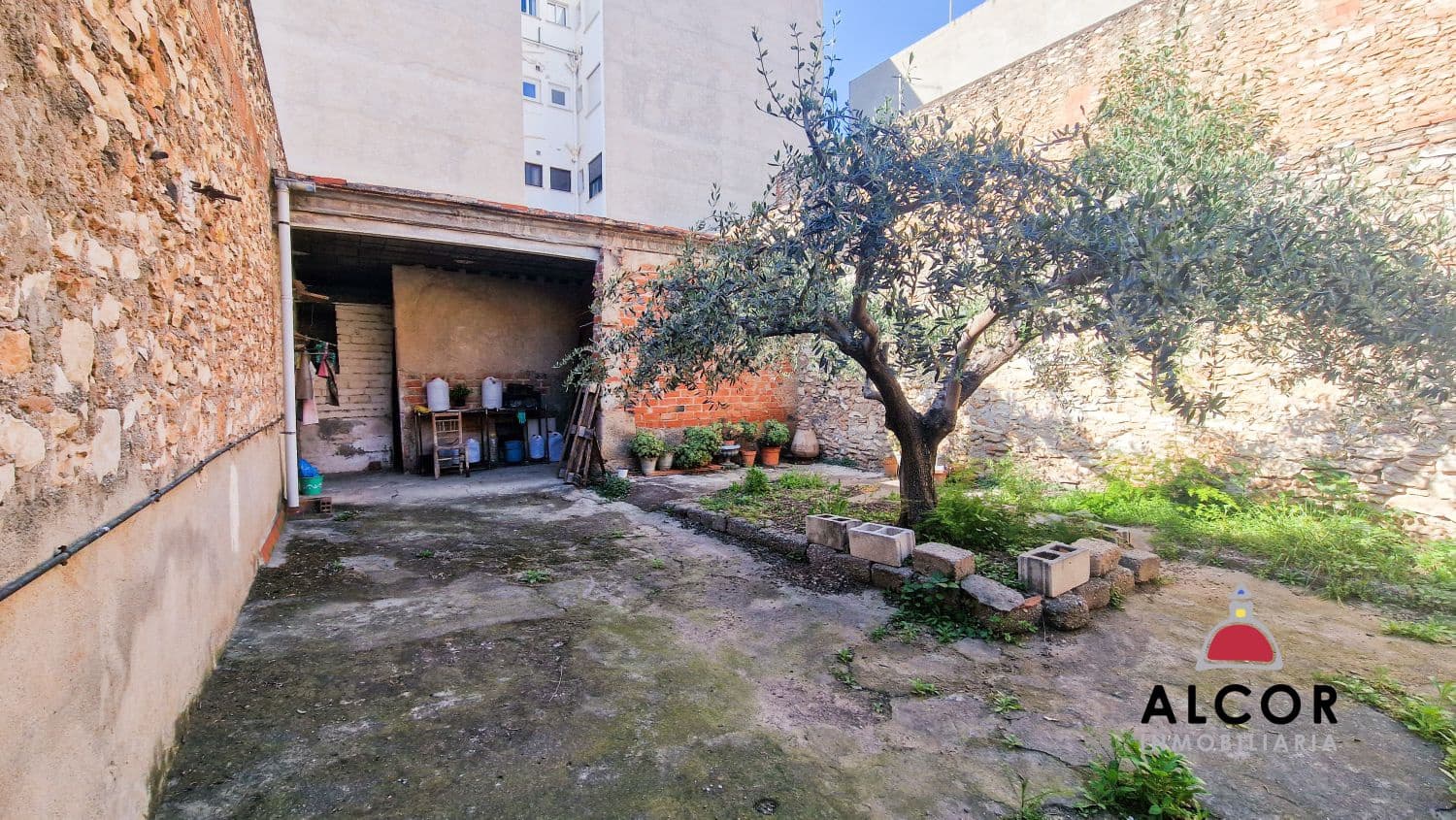 Byhus til salg i Benicarlo - € 260.000 (Ref: 8947245)