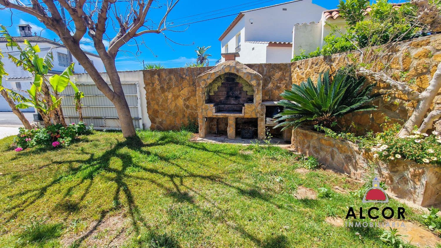 3 soveværelse Villa til salg i Vinaros med garage - € 230.000 (Ref: 8960436)