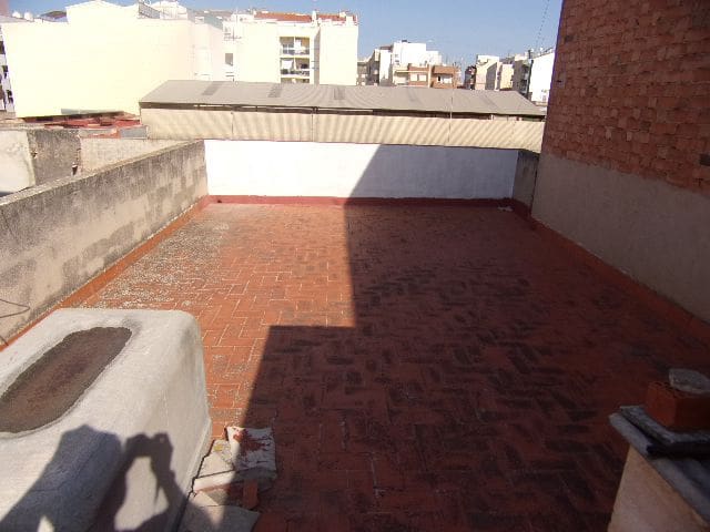 Casa de 6 habitaciones en Benicarló en venta - 135.000 € (Ref: 9015489)