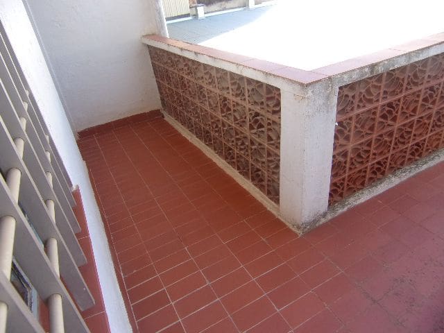 Casa de 6 habitaciones en Benicarló en venta - 135.000 € (Ref: 9015489)