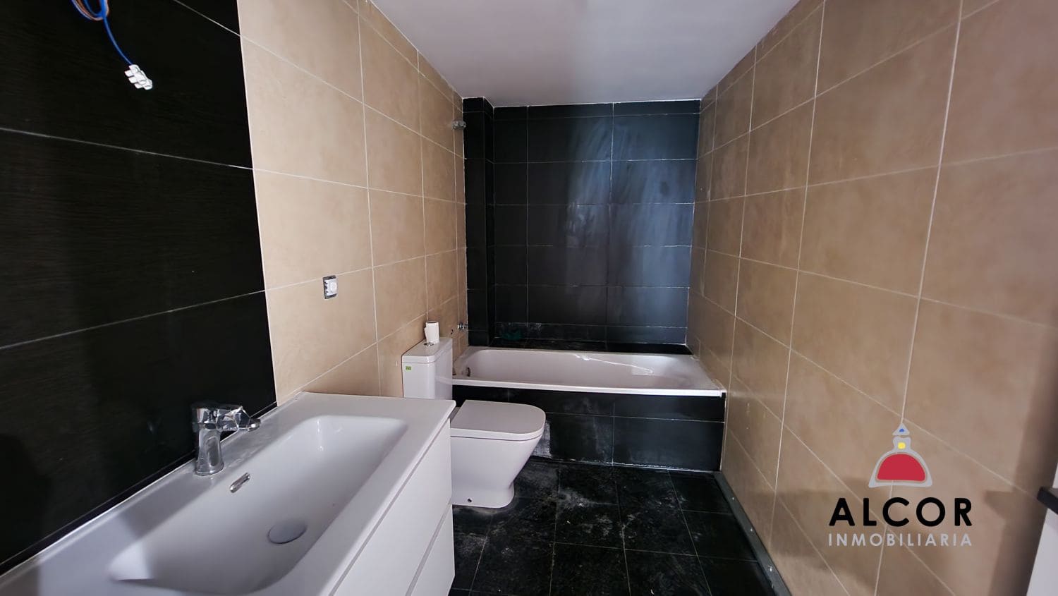 2 soveværelse Lejlighed til salg i Vinaros med garage - € 156.000 (Ref: 9049174)