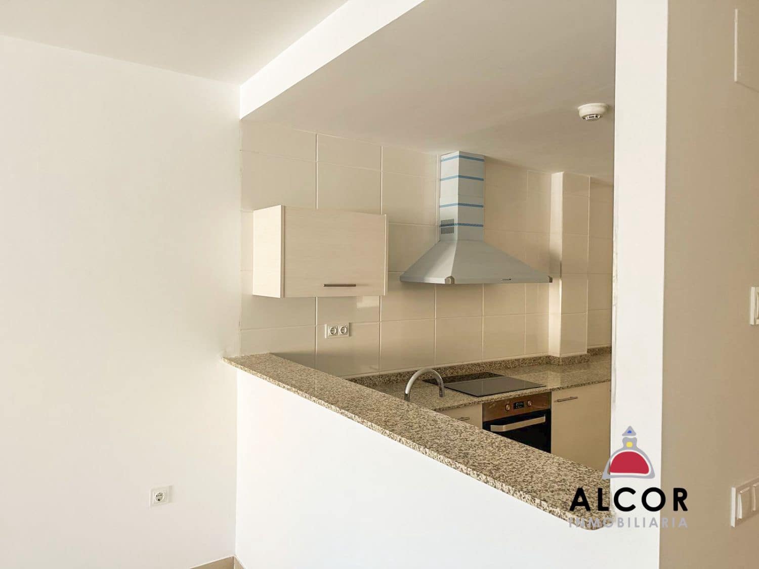 Piso de 3 habitaciones en Benicarló en venta con garaje - 145.000 € (Ref: 9075339)