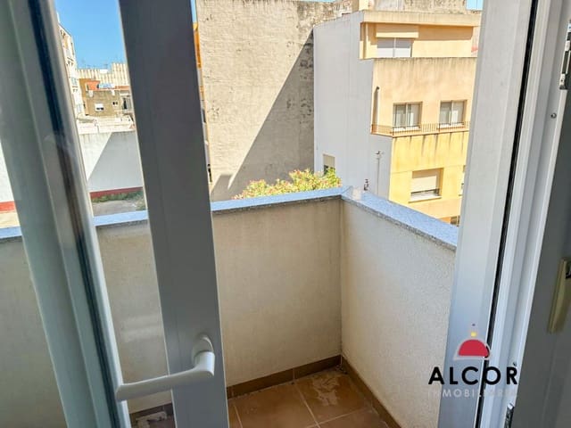 Piso de 3 habitaciones en Benicarló en venta con garaje - 145.000 € (Ref: 9075339)