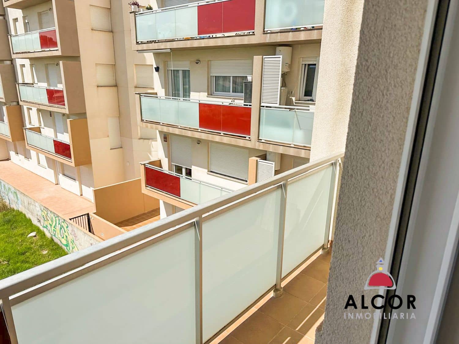 Piso de 3 habitaciones en Benicarló en venta con garaje - 145.000 € (Ref: 9075339)