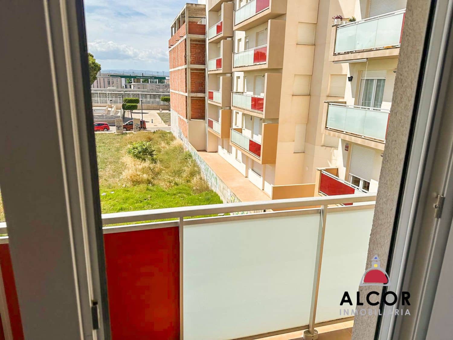 Piso de 3 habitaciones en Benicarló en venta con garaje - 145.000 € (Ref: 9075339)