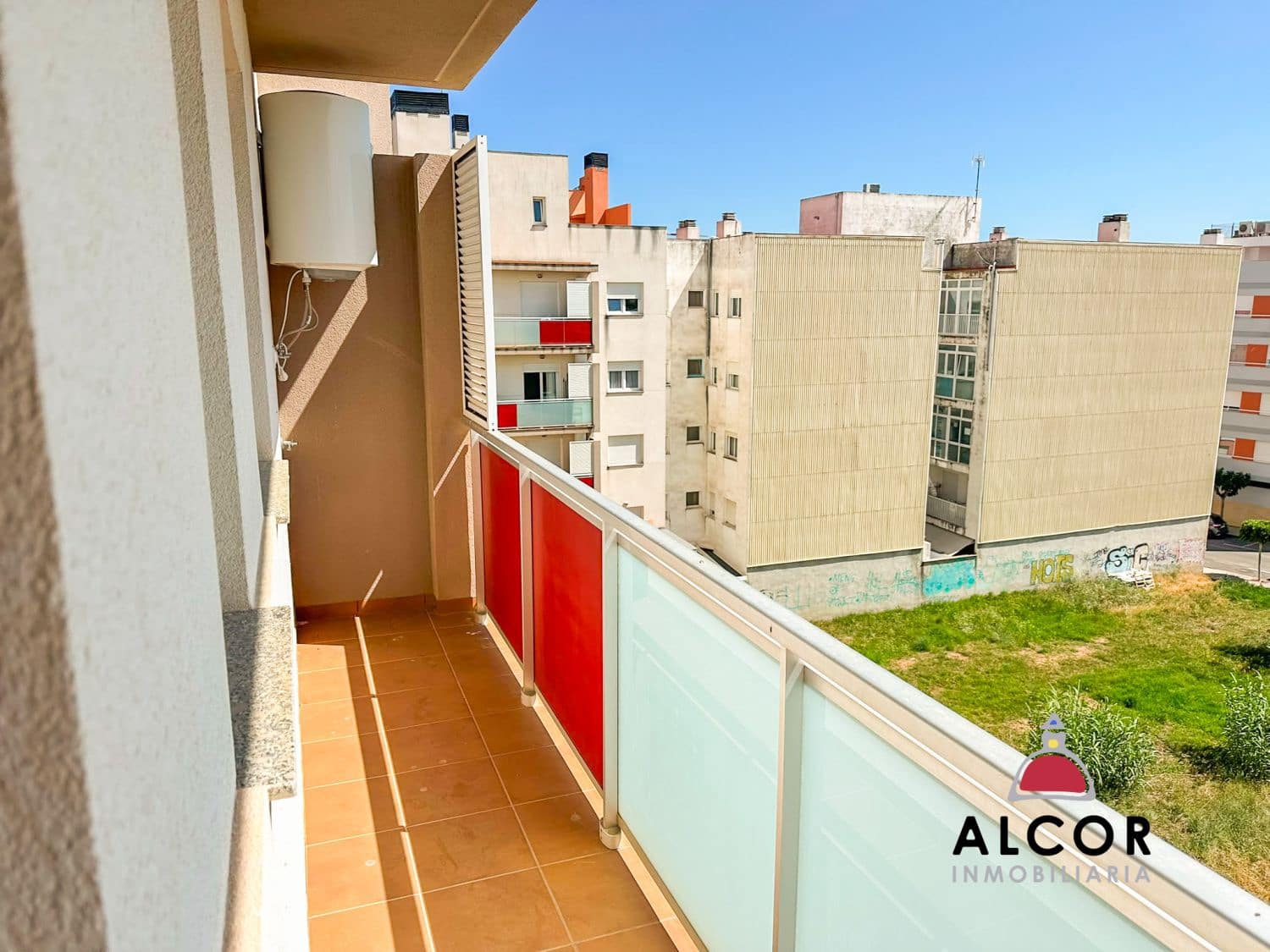 3 soveværelse Lejlighed til salg i Benicarlo med garage - € 150.000 (Ref: 9075870)