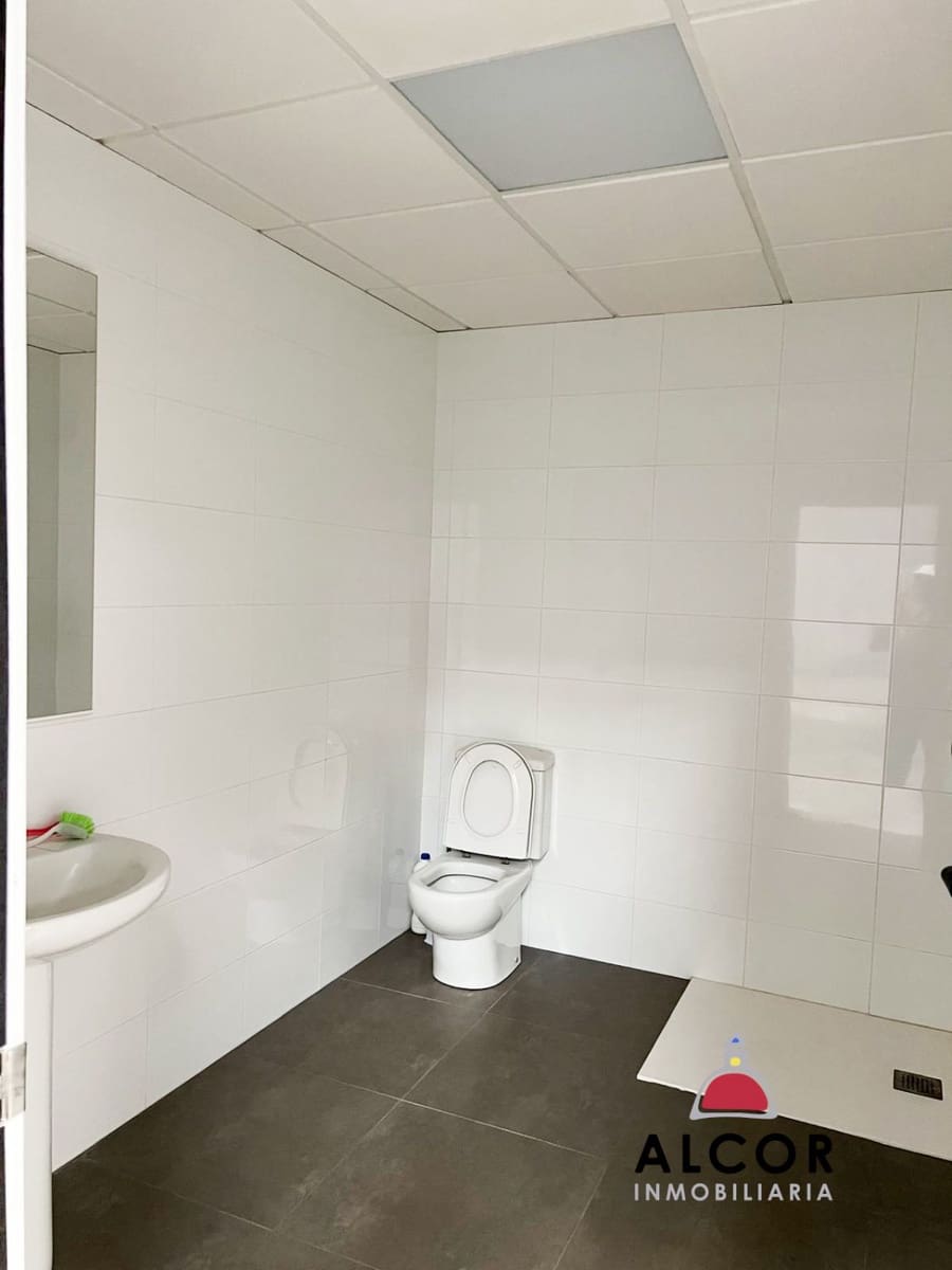 4 slaapkamer Bedrijf te koop in Benicarlo - € 513.000 (Ref: 9114452)