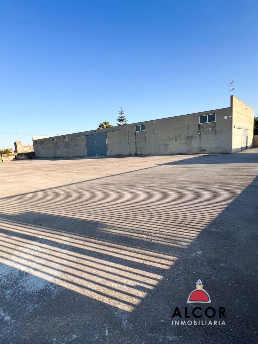 4 slaapkamer Bedrijf te koop in Benicarlo - € 513.000 (Ref: 9114452)